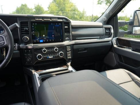 Used 2024 Ford F350 Lariat w/ Lariat Ultimate Package AWD/4WD image 21