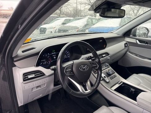 Used 2022 Hyundai Palisade SEL w/ 8P Bench Seat Package image 9