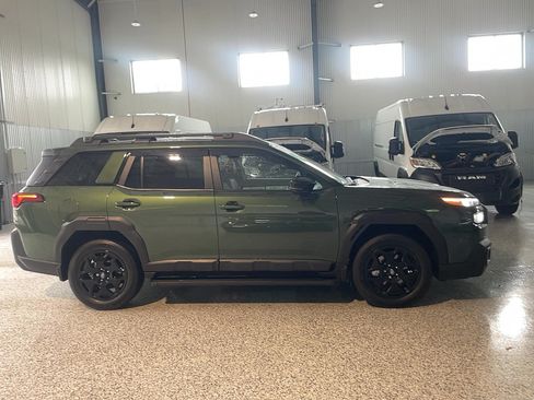 Used 2026 Subaru Outback Limited AWD/4WD image 4