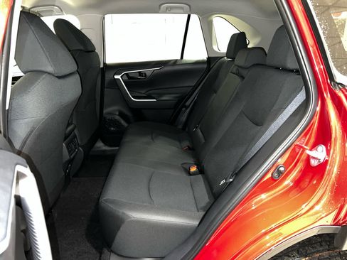 New 2025 Toyota RAV4 LE image 10