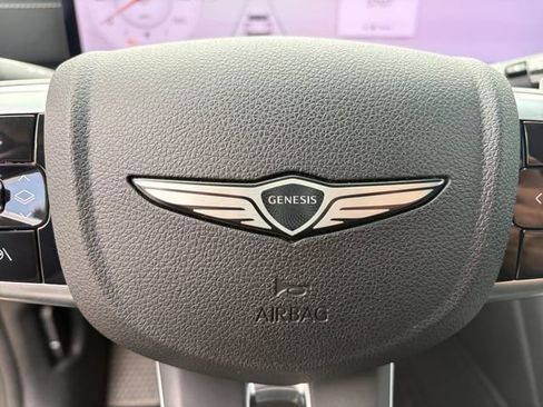 Used 2025 Genesis GV80 2.5T Standard image 7