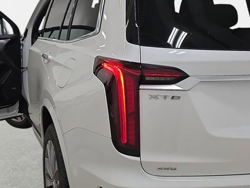 Certified 2023 Cadillac XT6 Premium Luxury AWD/4WD image 31