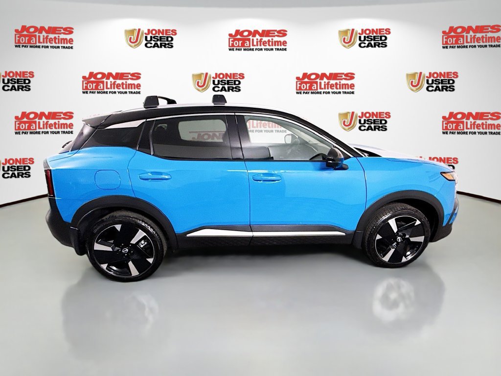 Certified 2026 Nissan Kicks SR w/ Cold Weather Package AWD/4WD image 17