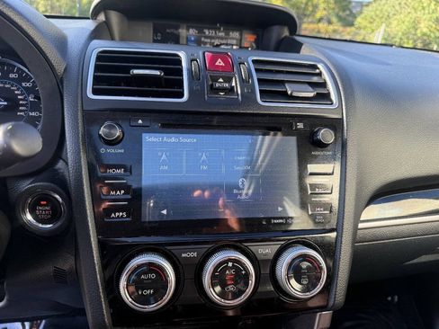 Used 2018 Subaru Forester 2.5i Touring AWD/4WD image 13