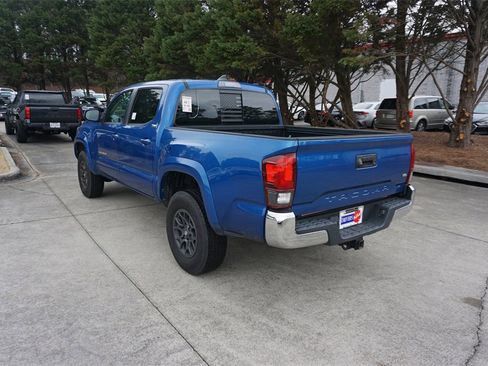 Used 2018 Toyota Tacoma SR5 image 18