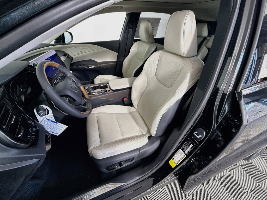 New 2026 Lexus RX 350h w/ Convenience Package AWD/4WD image 16