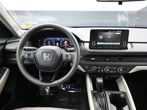 Certified 2023 Honda Accord EX image 20