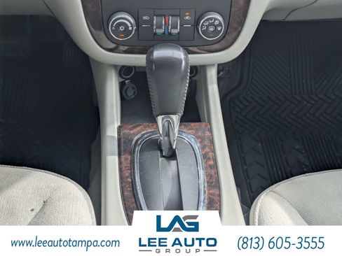 Used 2012 Chevrolet Impala LT w/ LT Sunroof Package FWD image 17