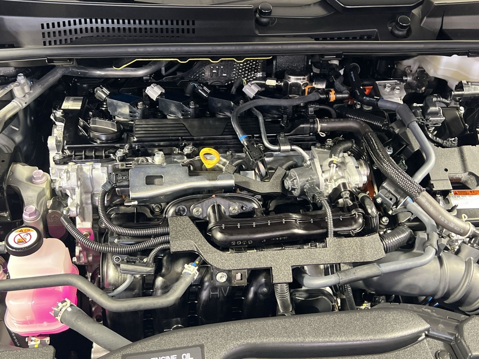 Used 2026 Toyota Prius LE FWD image 30