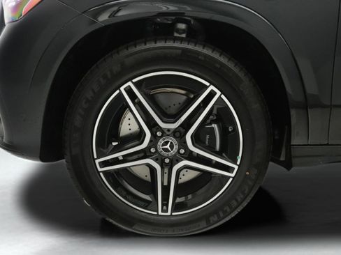New 2026 Mercedes-Benz GLE 450 4MATIC image 11