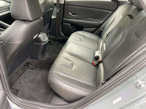 Used 2023 Hyundai Elantra Limited FWD image 20