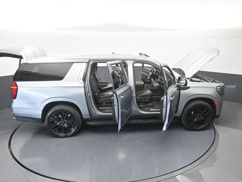 Used 2024 GMC Yukon XL Denali RWD image 84
