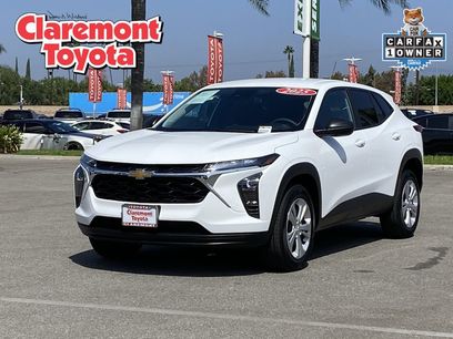 Used 2025 Chevrolet Trax LS