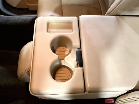 Used 2014 Ford F250 Lariat w/ Chrome Package image 29