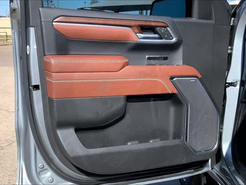 Used 2025 GMC Sierra 1500 Denali Ultimate image 21