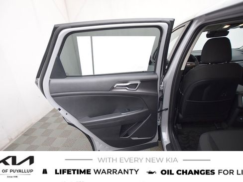 New 2026 Kia Sportage S image 11