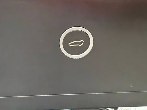 Used 2020 Tesla Model X Long Range AWD/4WD image 48
