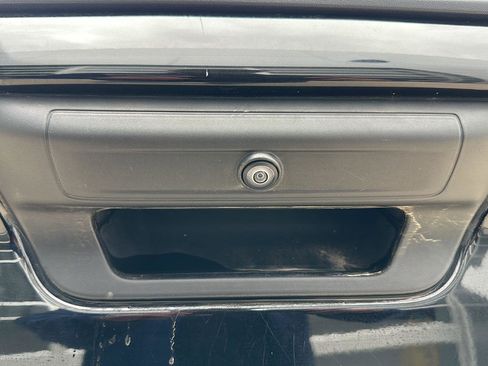 Used 2025 RAM 1500 Big Horn AWD/4WD image 11