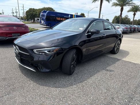 Used 2025 Mercedes-Benz CLA 250 4MATIC image 3