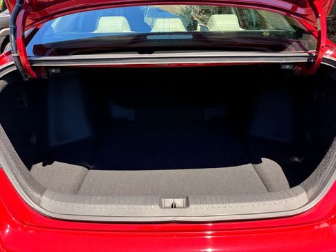 Used 2024 Honda Accord Touring image 35