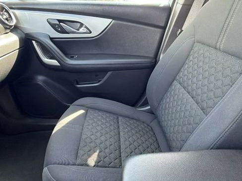 Used 2021 Chevrolet Blazer LT image 23