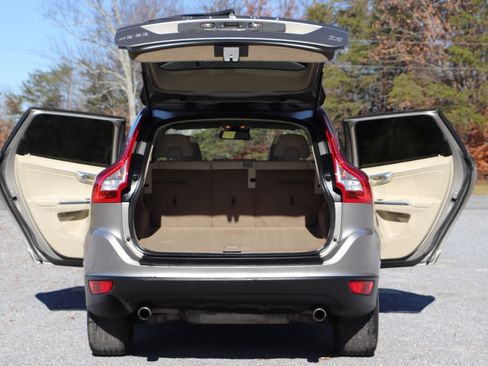 Used 2012 Volvo XC60 T6 image 5