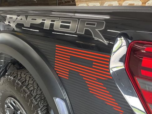 Used 2024 Ford F150 Raptor w/ Equipment Group 803A Raptor R AWD/4WD image 21