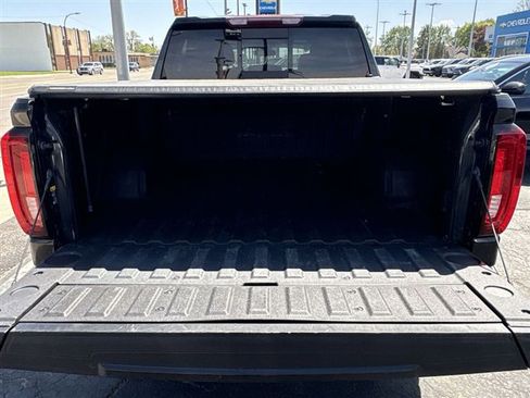 Used 2021 GMC Sierra 1500 SLT w/ SLT Premium Plus Package AWD/4WD image 25