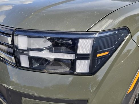 Used 2024 Hyundai Santa Fe SEL FWD image 11