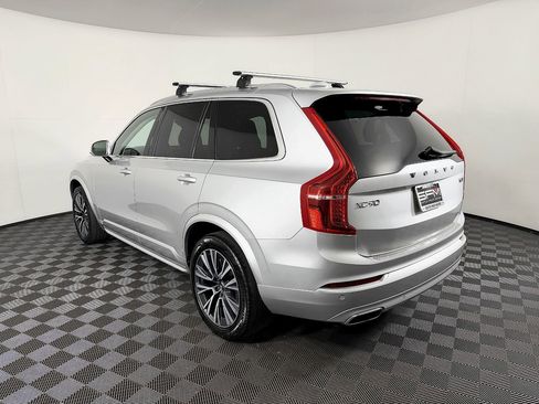 Used 2020 Volvo XC90 T6 Momentum w/ Protection Package Premier image 19