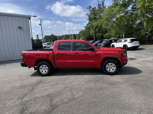 Used 2022 Nissan Frontier S w/ Technology Package RWD image 4