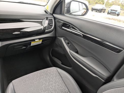 New 2026 Kia Seltos S FWD image 19