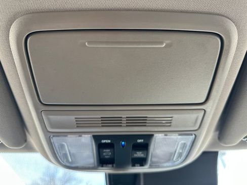 Used 2022 Honda Pilot EX-L image 22