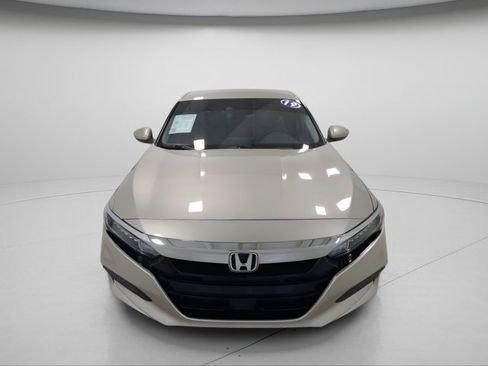 Used 2019 Honda Accord LX image 2