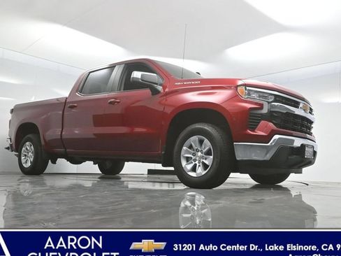 Used 2024 Chevrolet Silverado 1500 LT RWD image 2