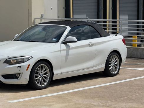Used 2015 BMW 228i Convertible RWD image 5