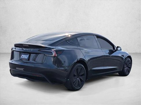 Used 2025 Tesla Model 3 Long Range image 5