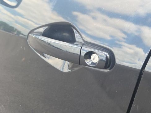 Used 2012 Chevrolet Equinox LT w/ Driver Convenience Package FWD image 16