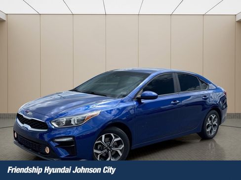 Used 2019 Kia Forte LXS FWD image 1
