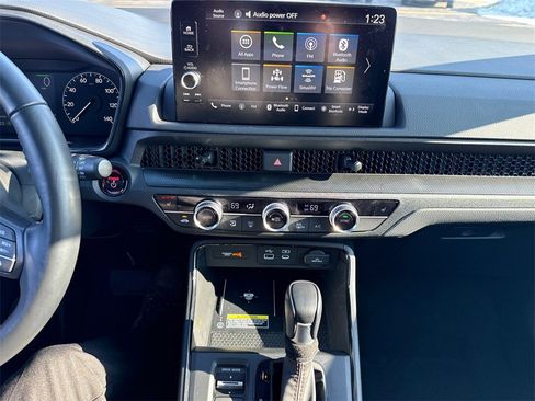 Certified 2025 Honda CR-V Sport-L image 30