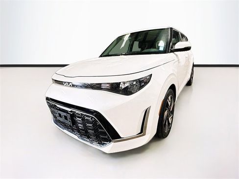 Used 2023 Kia Soul GT-Line image 3