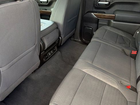 Used 2021 GMC Sierra 1500 Elevation image 13