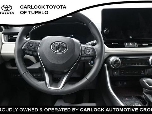 Used 2025 Toyota RAV4 Limited w/ Weather Package AWD/4WD image 29