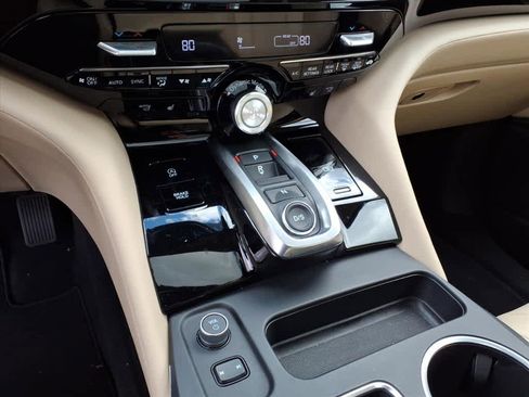 Certified 2026 Acura MDX SH-AWD w/ Technology Package image 8