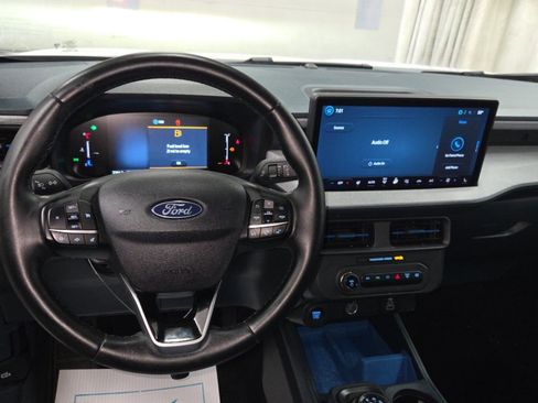 Used 2025 Ford Maverick XLT w/ XLT Luxury Package FWD image 4