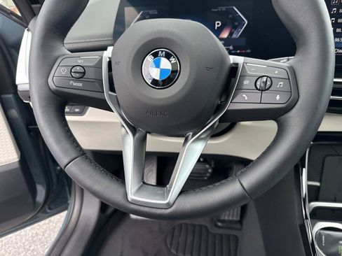 New 2026 BMW X1 xDrive28i w/ Technology Package AWD/4WD image 18