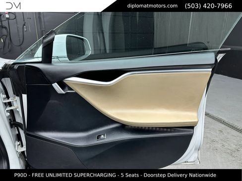 Used 2016 Tesla Model S P90D AWD/4WD image 25