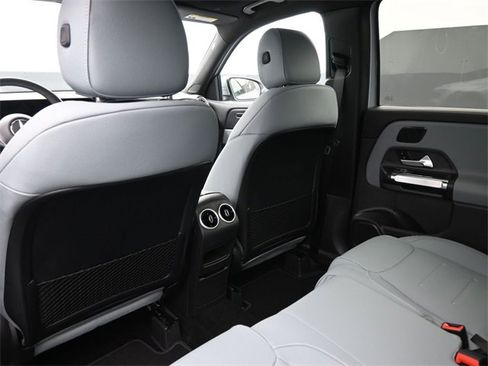 New 2026 Mercedes-Benz GLB 250 image 16