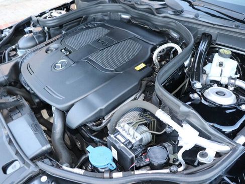 Used 2013 Mercedes-Benz E 350 Sedan image 17