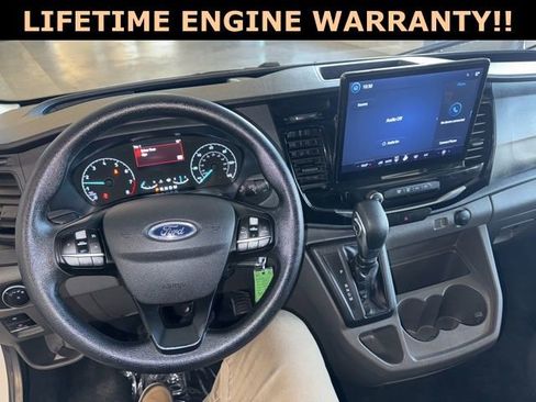 Used 2023 Ford Transit 350 XLT image 4